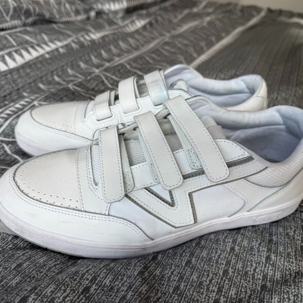 Vans ComfyCush White Leather Velcro Strap Sneakers – Men’s Size 12